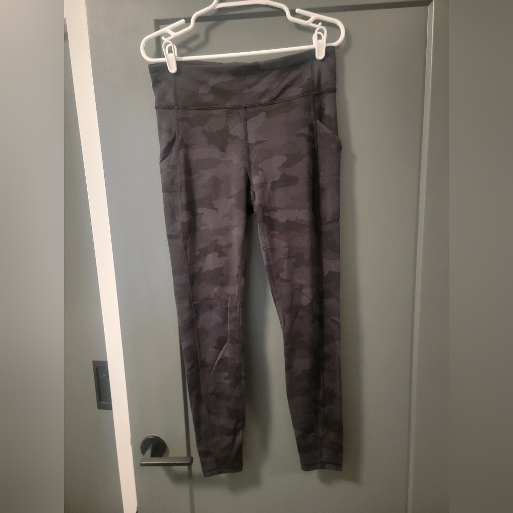 Lululemon Invigorate HR Tight 28"